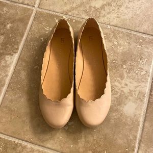 Lauren Conrad scalloped ballet flats